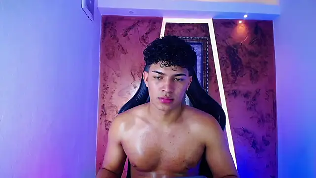 jamescurli  online show from 02.22.25