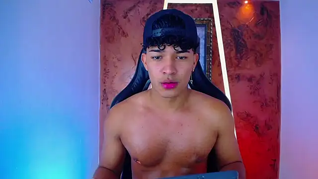 jamescurli  online show from 02.25.25