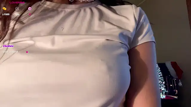 Lora Squirt online show from 12.30.24