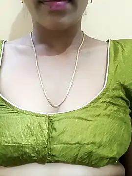 Snapshot of latha_telugu chatting on 11.15.25 latha telugu online show from 11.15.25