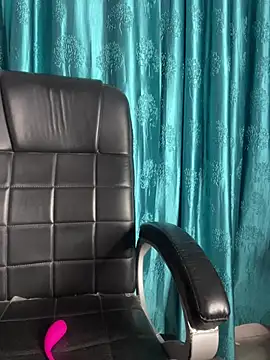 poision51 online show from 04.25.26