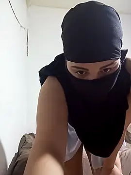 Snapshot of Sirinsx chatting on 11.06.25 Sirinsx online show from 11.06.25