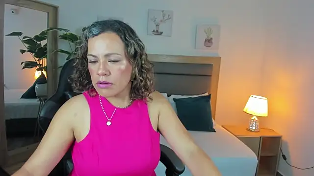 gipsela gomez online show from 03.04.25