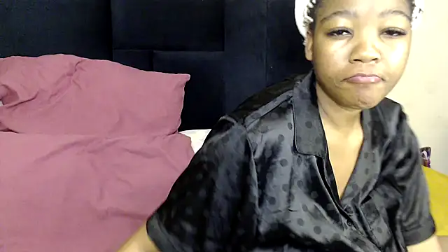 Busty-Londie online show from 10.12.25