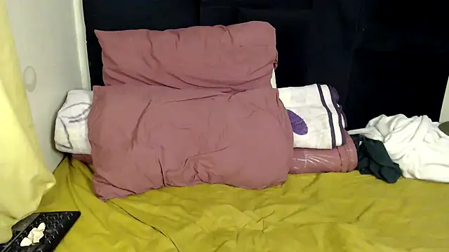 Busty-Londie online show from 10.27.25