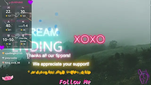 QueenYsuRey online show from 10.22.25