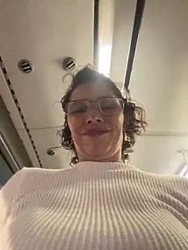 Snapshot of MireyaTorresGu chatting on 02.05.26 MireyaTorresGu online show from 02.05.26