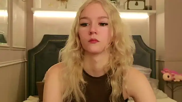 NaomiLoys online show from 09.20.25