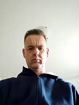 Snapshot of Hectorthyssen1 chatting on 01.25.25 Hectorthyssen1 online show from 01.25.25