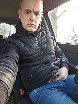 Snapshot of Hectorthyssen1 chatting on 02.06.25 Hectorthyssen1 online show from 02.06.25