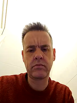 Snapshot of Hectorthyssen1 chatting on 02.09.25 Hectorthyssen1 online show from 02.09.25