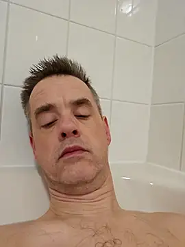 Snapshot of Hectorthyssen1 chatting on 02.22.25 Hectorthyssen1 online show from 02.22.25