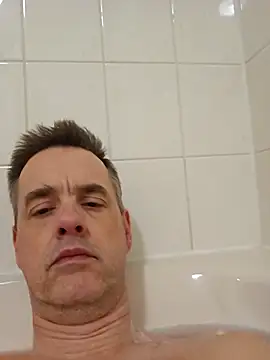 Snapshot of Hectorthyssen1 chatting on 02.26.25 Hectorthyssen1 online show from 02.26.25