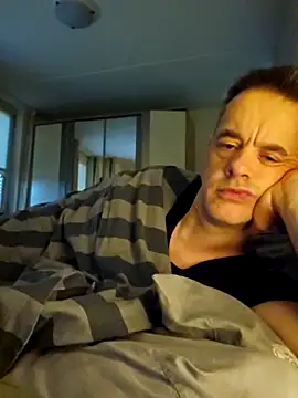 Snapshot of Hectorthyssen1 chatting on 11.02.25 Hectorthyssen1 online show from 11.02.25