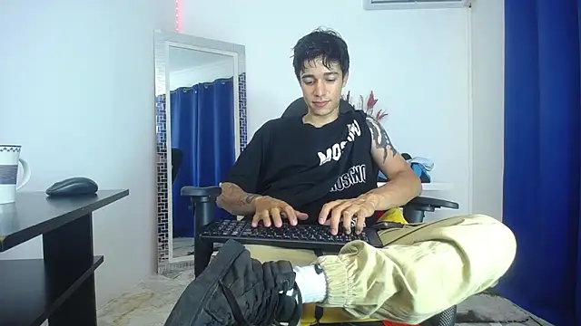 Zacktk7 online show from 01.31.25