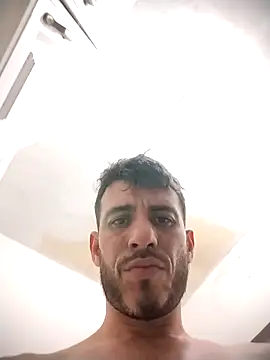 Snapshot of jhonyhot9292 chatting on 02.26.26 jhonyhot9292 online show from 02.26.26