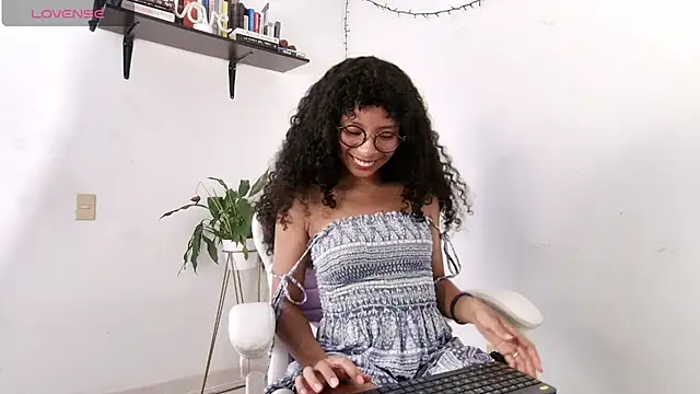 Elektra williams online show from 12.29.24