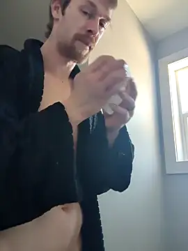 Snapshot of kinkyandmarried chatting on 01.18.25 kinkyandmarried online show from 01.18.25