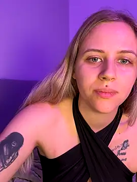 lunawolf21 online show from 01.08.26