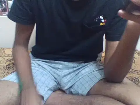 Snapshot of Suriyaa chatting on 12.18.24 Suriyaa online show from 12.18.24