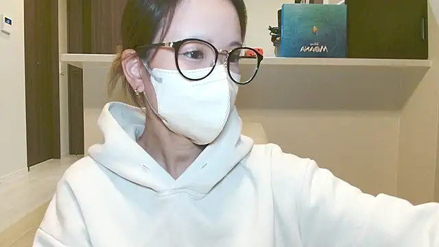 Snapshot of _hina_chan_ chatting on 10.22.25 hina chan online show from 10.22.25