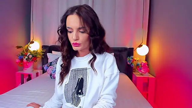 CarlaWhite online show from 11.11.25