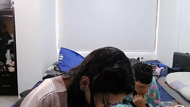 Snapshot of luxandracon23 chatting on 10.29.25 luxandracon23 online show from 10.29.25