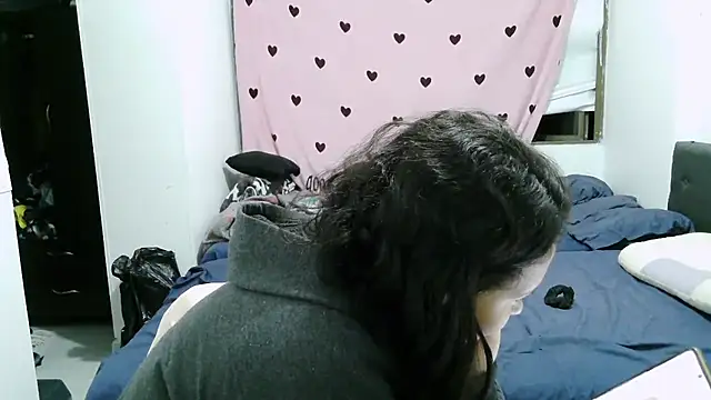 Snapshot of luxandracon23 chatting on 11.06.25 luxandracon23 online show from 11.06.25