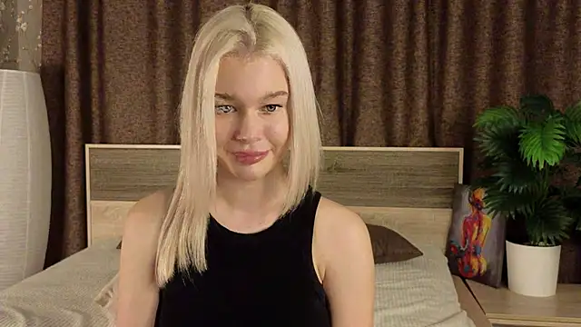Lolly Lika online show from 12.04.24