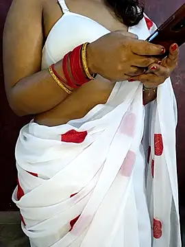 Snapshot of deslisexpriya chatting on 03.09.25 deslisexpriya online show from 03.09.25