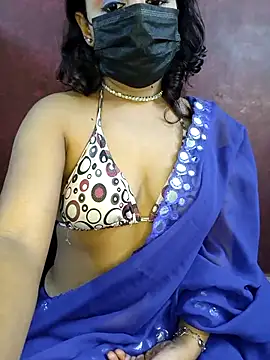 Snapshot of deslisexpriya chatting on 03.10.25 deslisexpriya online show from 03.10.25