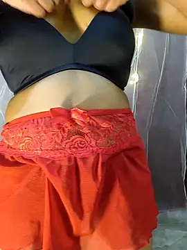 Snapshot of deslisexpriya chatting on 09.11.25 deslisexpriya online show from 09.11.25