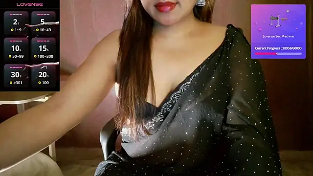 Snapshot of deslisexpriya chatting on 04.28.26 deslisexpriya online show from 04.28.26