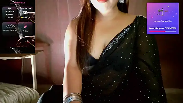 Snapshot of deslisexpriya chatting on 05.21.26 deslisexpriya online show from 05.21.26