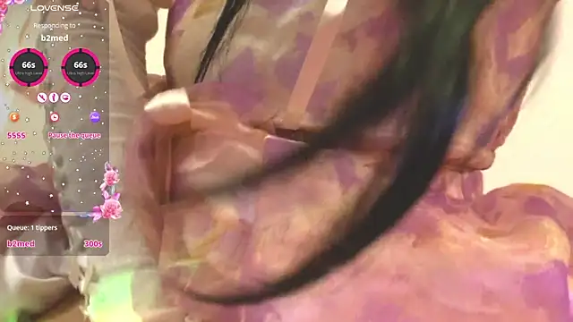 AlicePlayss online show from 02.06.25