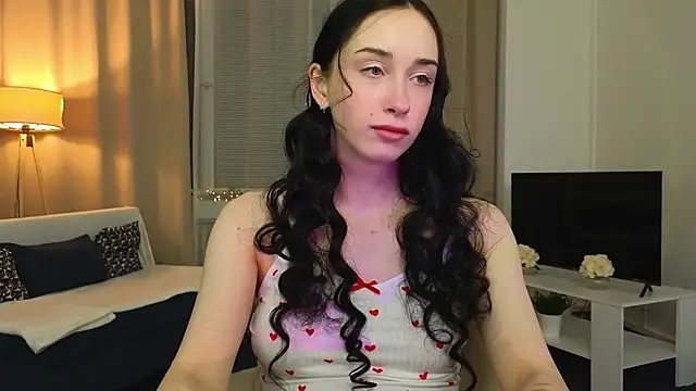 AlicePlayss online show from 03.09.25