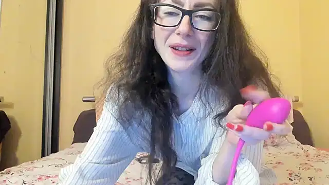 Baby Jewel online show from 02.12.26