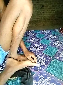 Snapshot of kumarigirl chatting on 10.22.25 kumarigirl online show from 10.22.25