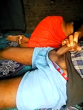 Snapshot of kumarigirl chatting on 11.02.25 kumarigirl online show from 11.02.25