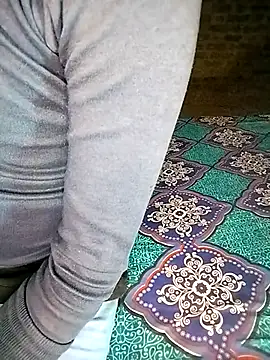 Snapshot of kumarigirl chatting on 11.06.25 kumarigirl online show from 11.06.25