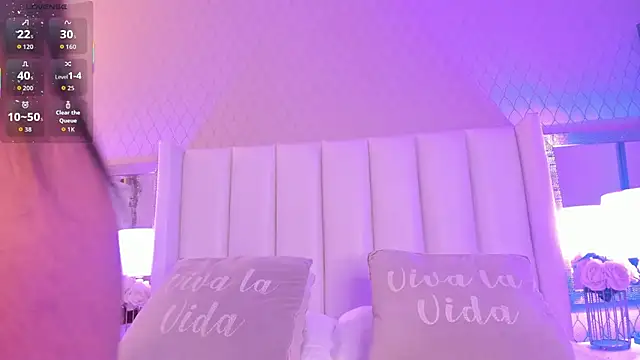 Snapshot of SophiaSmiiths_ chatting on 02.06.26 SophiaSmiiths online show from 02.06.26