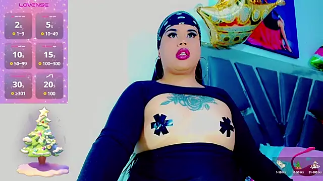 Snapshot of nauthyvalentina chatting on 12.27.24 nauthyvalentina online show from 12.27.24