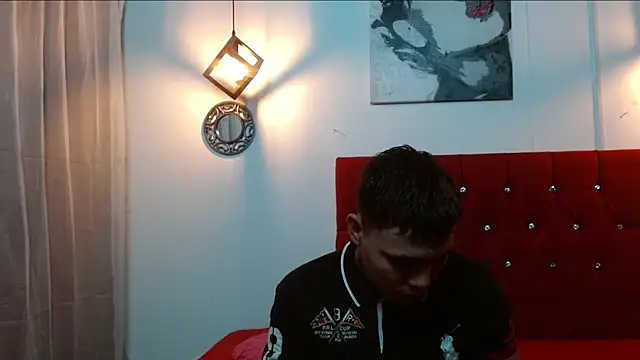 Snapshot of couple_lovelyds chatting on 02.26.25 couple lovelyds online show from 02.26.25