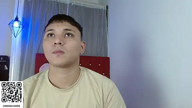 Snapshot of couple_lovelyds chatting on 11.19.25 couple lovelyds online show from 11.19.25