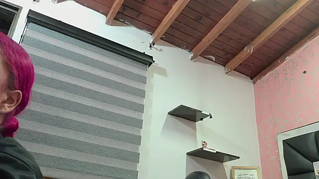 Sofia martiin online show from 10.11.25