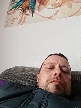 Snapshot of ich411983 chatting on 04.03.26 ich411983 online show from 04.03.26