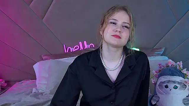 SelinSwarovski online show from 01.29.25