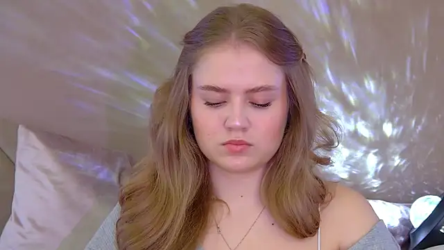 SelinSwarovski online show from 10.20.25