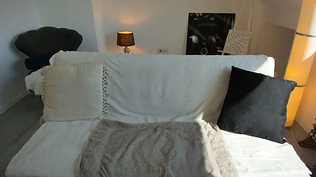 Snapshot of Arya_Shinex chatting on 03.04.25 Arya Shinex online show from 03.04.25