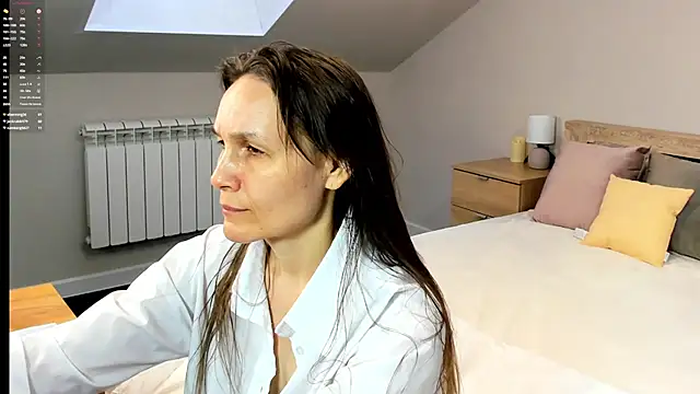 Lillian White online show from 02.22.25